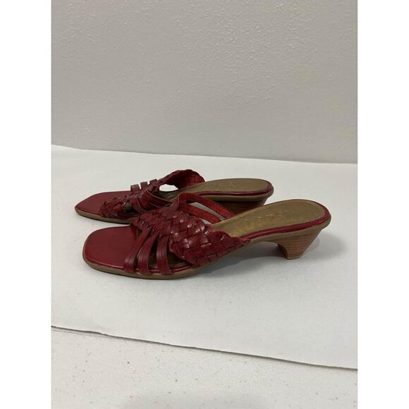 Nickels soft red leather sandals size 6 - Picture 3 of 6
